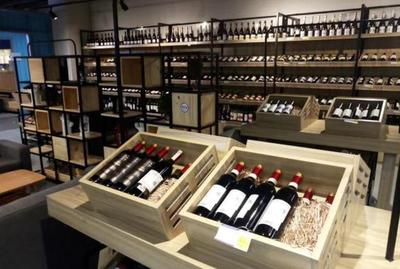 奶粉、化妝品、紅酒. 看看進口商品的正確選購方法